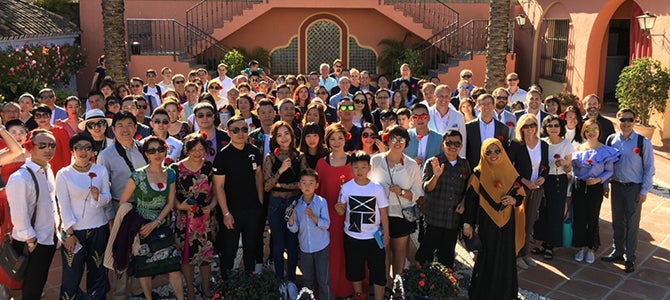 Nu Skin Team Elites Spend a Week in Barcelona A large group of Nu Skin sales leaders and Nu Skin management pose for a picture outside in Barcelona.